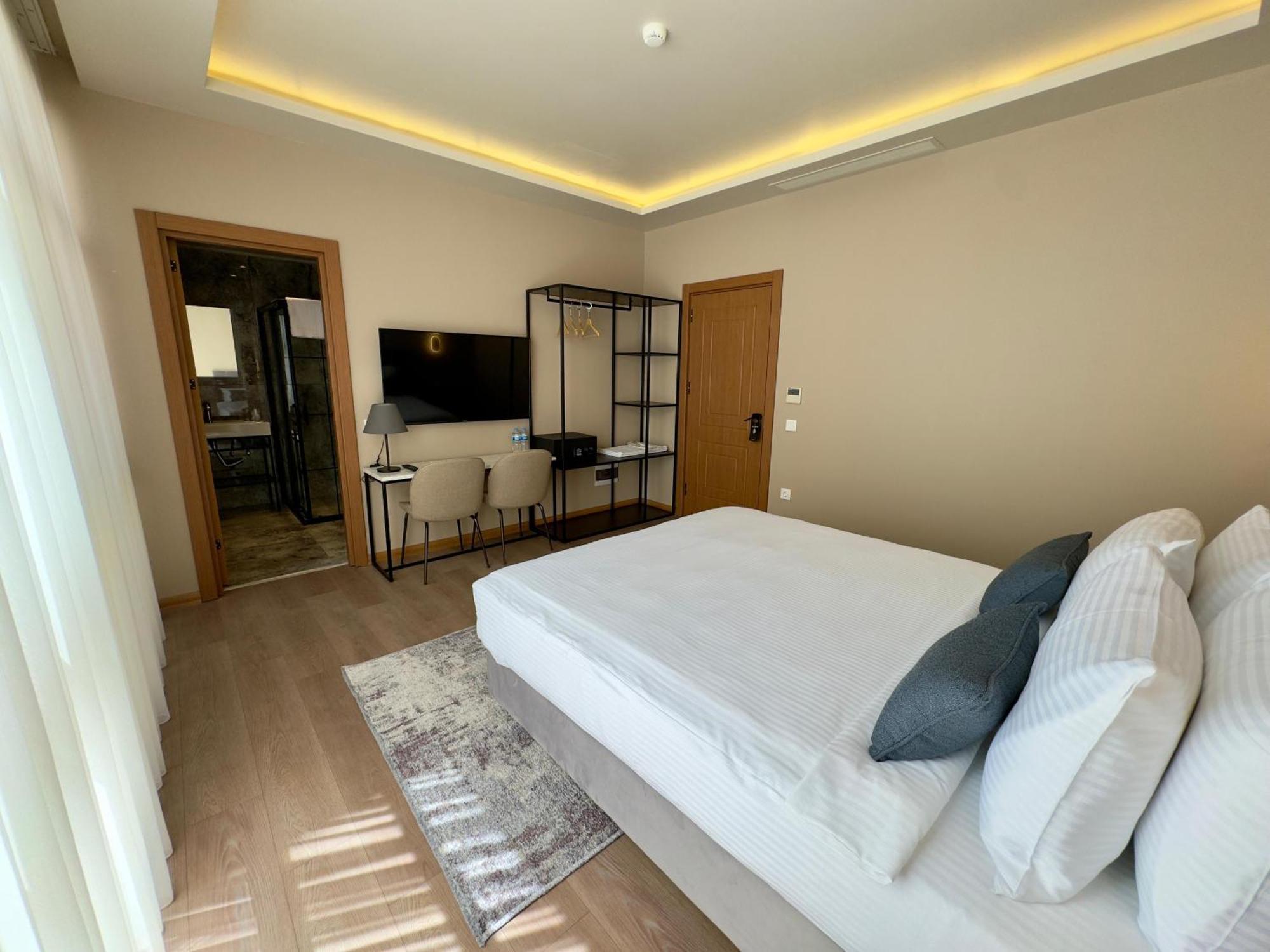 Weingart Suites Hotel Истанбул Екстериор снимка
