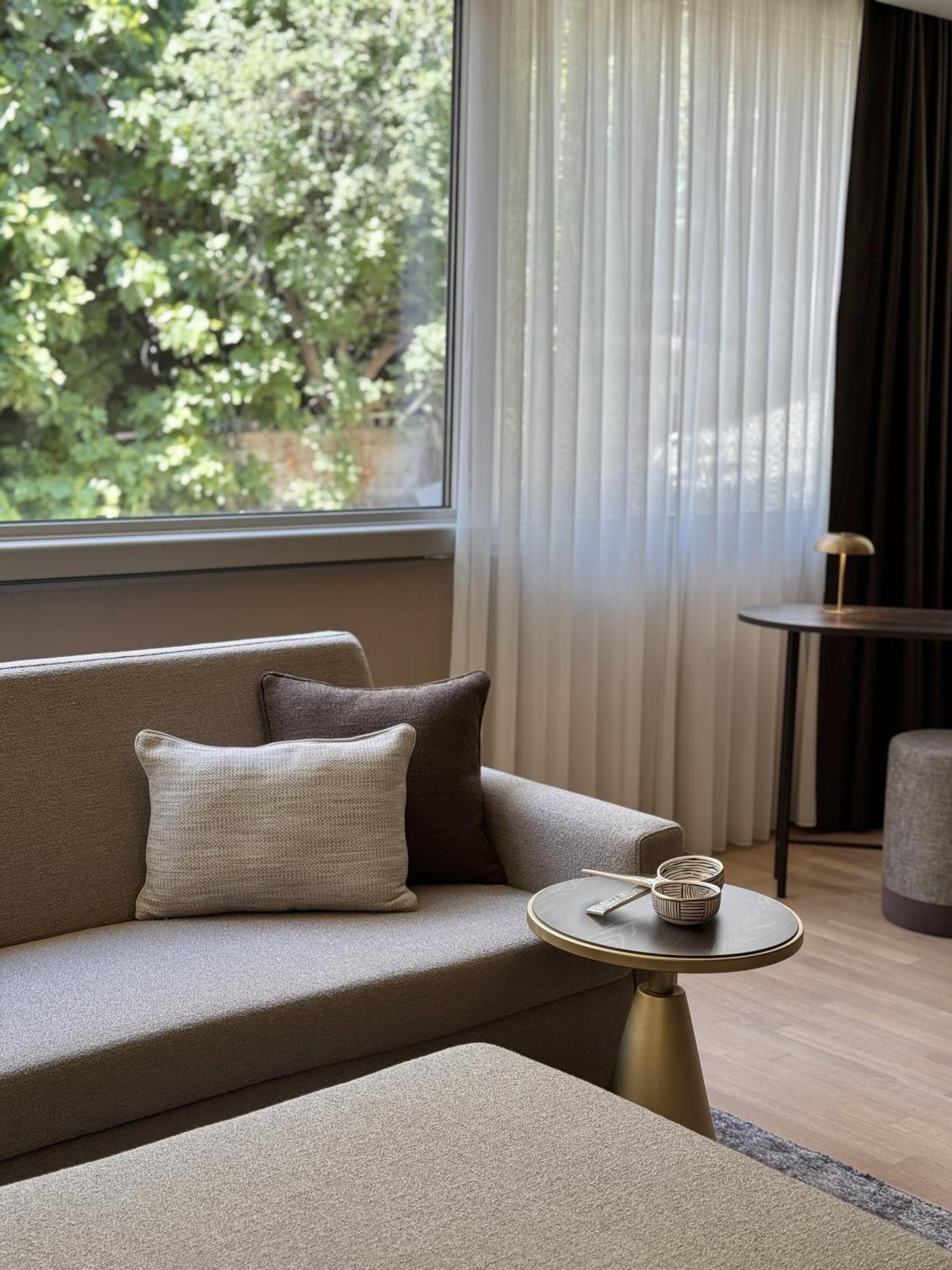 Weingart Suites Hotel Истанбул Екстериор снимка
