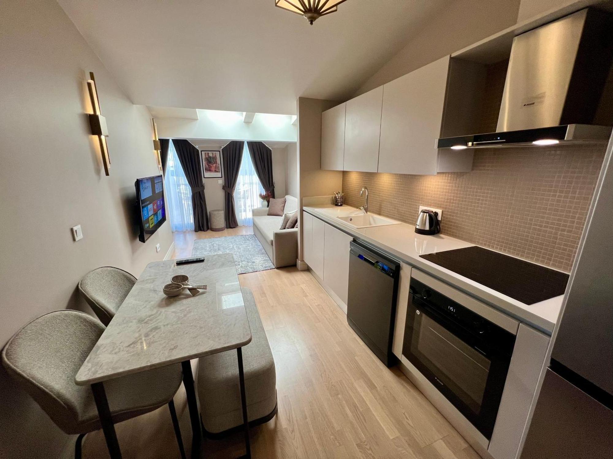 Weingart Suites Hotel Истанбул Екстериор снимка