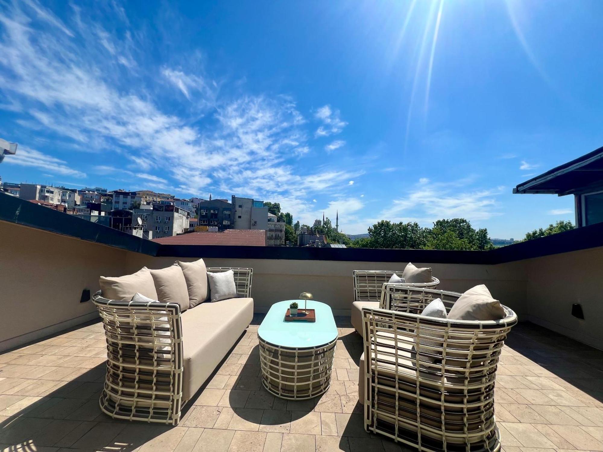 Weingart Suites Hotel Истанбул Екстериор снимка