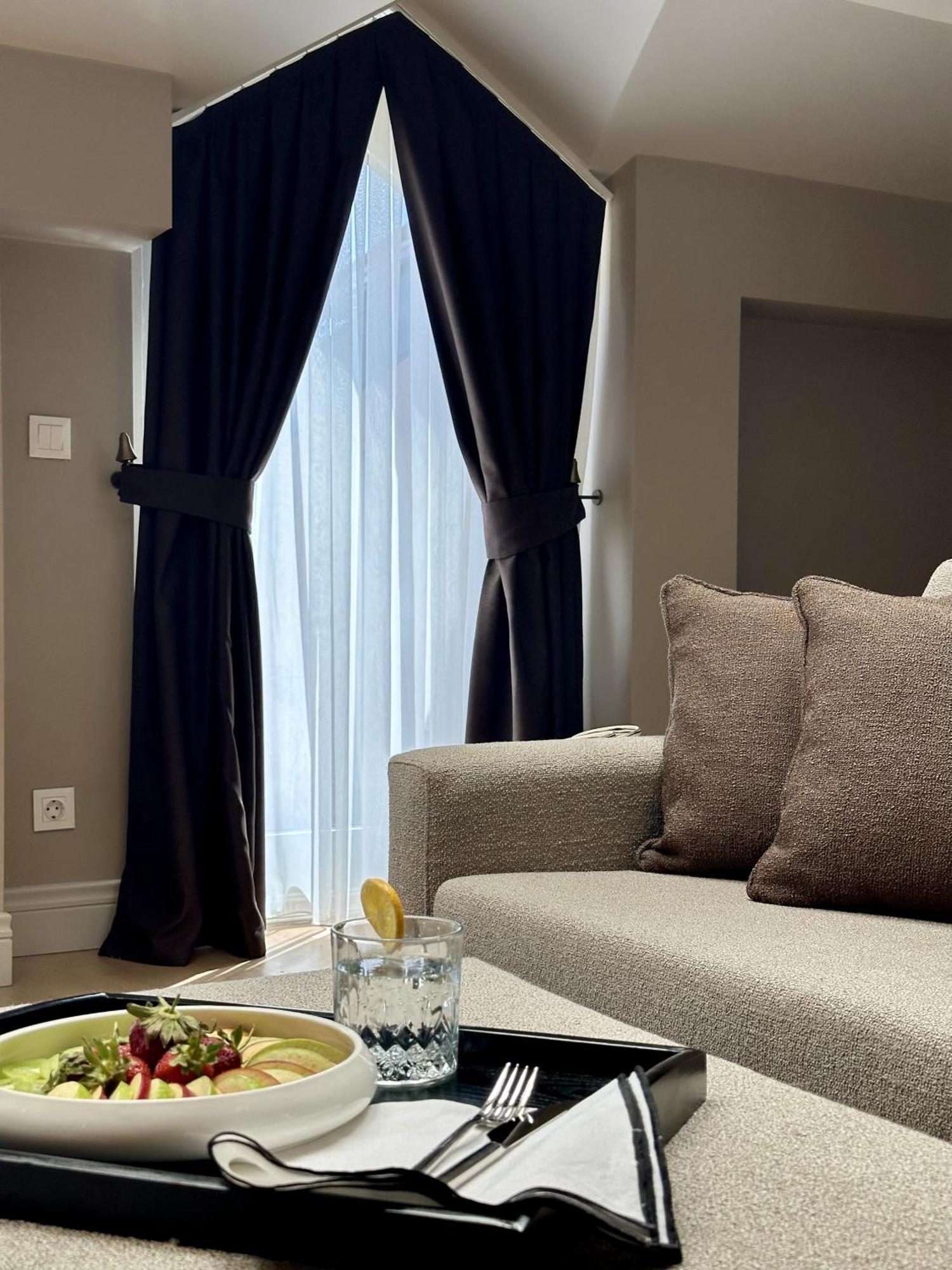 Weingart Suites Hotel Истанбул Екстериор снимка